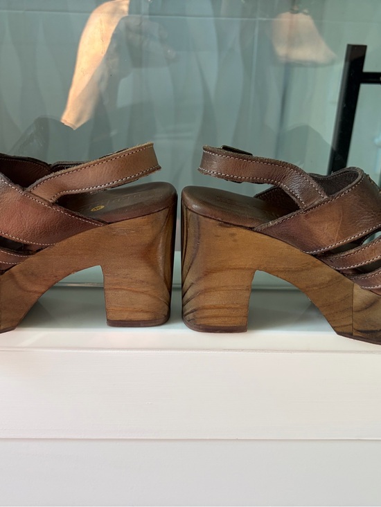 Bed Stu Shoes - Bed Stu Brown Leather Platform Sandal with Wood-Look Block Heel
